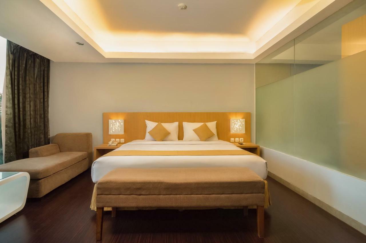 Kyriad Royal Seminyak Zewnętrze zdjęcie