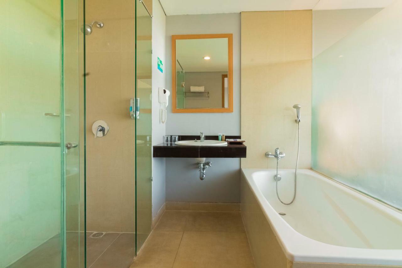 Kyriad Royal Seminyak Zewnętrze zdjęcie