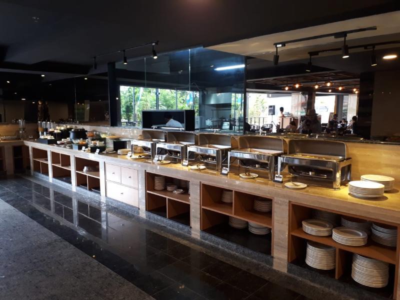 Kyriad Royal Seminyak Zewnętrze zdjęcie